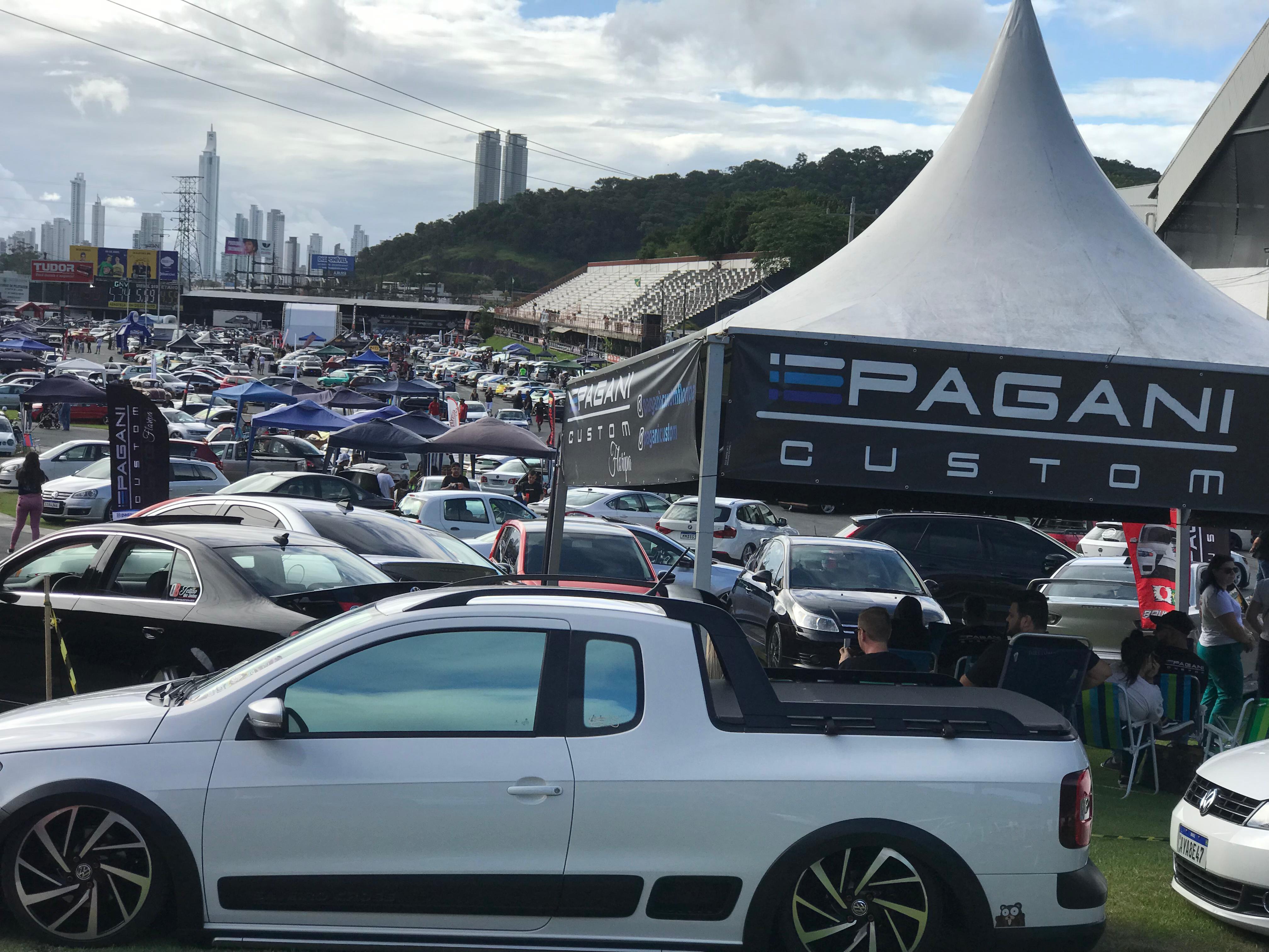 Projeto Pagani Custom - Evento Automotivo